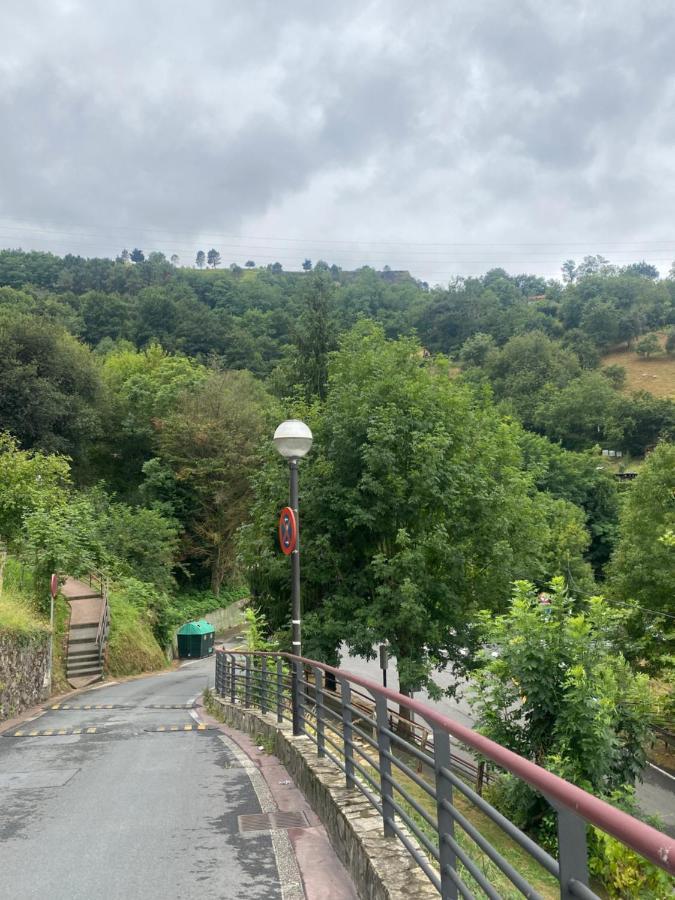 Villa Caramelo Bilbao Esterno foto